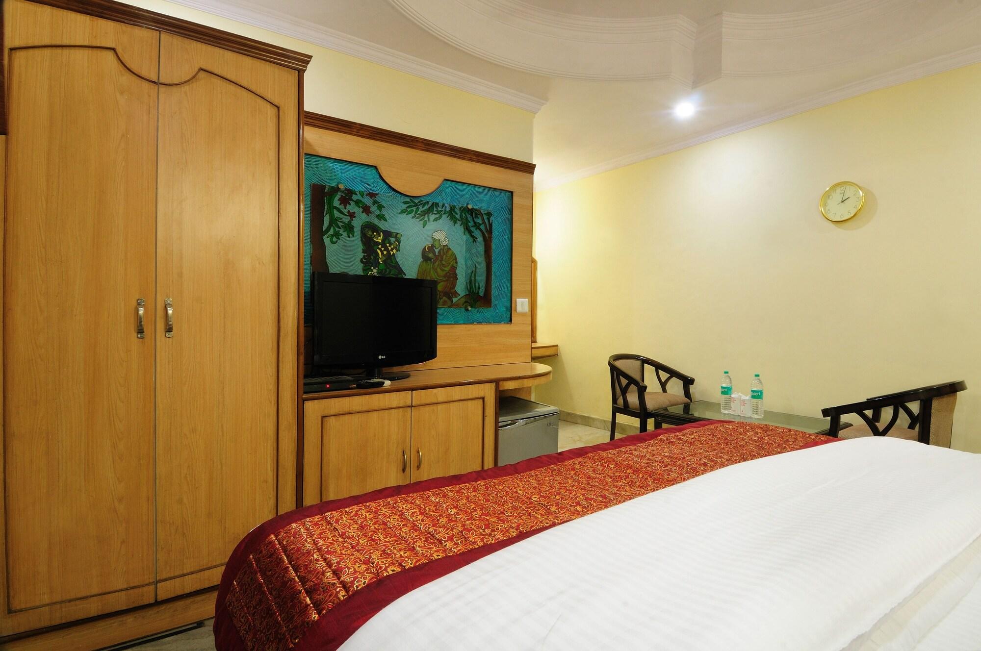 Hotel De Holiday International @ New Delhi Station Exterior foto